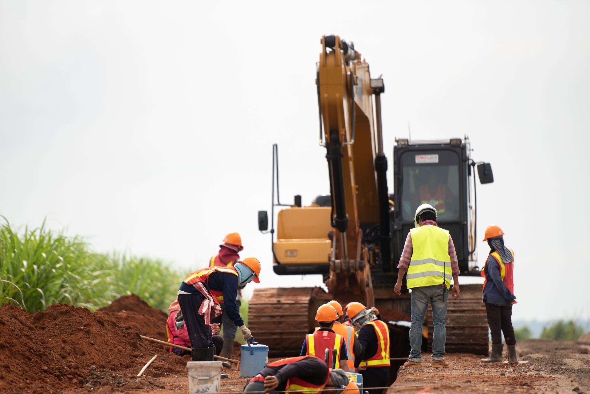 Un conducteur de travaux sur un chantier